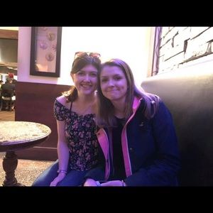 Meet your Posher, Ashley